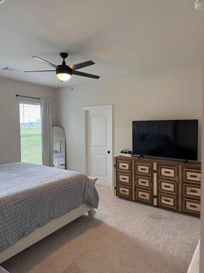 Building Photo - 23498 Ryder Dr