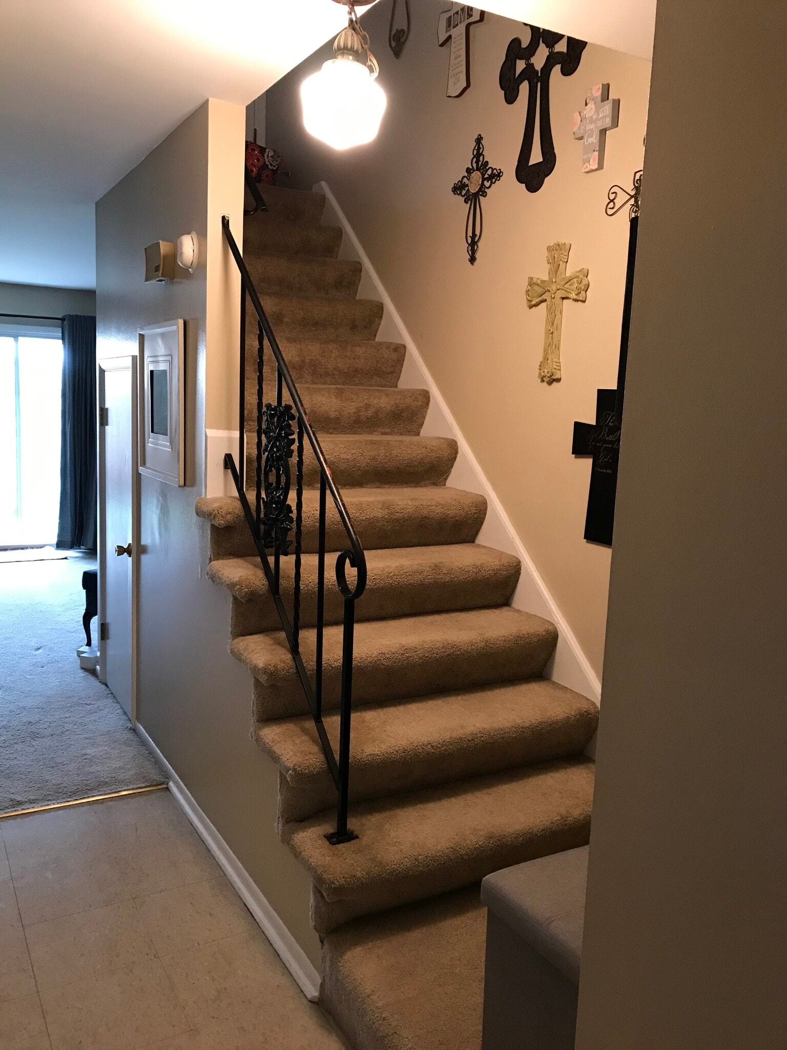 Building Photo - 106 Eckhart Ave