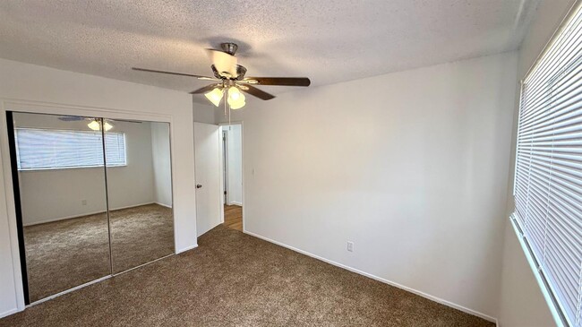 Building Photo - 244 W Amber Way
