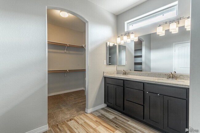 Building Photo - 3734 W 36th Pl