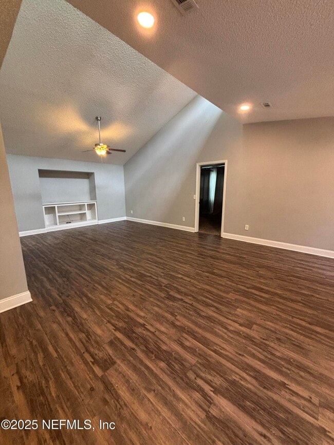 Building Photo - 12344 Cormorant Ct
