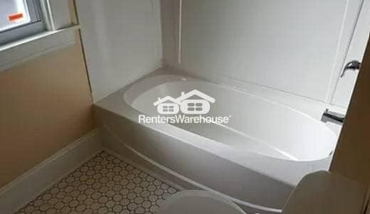 Building Photo - 519 N Penn Ave