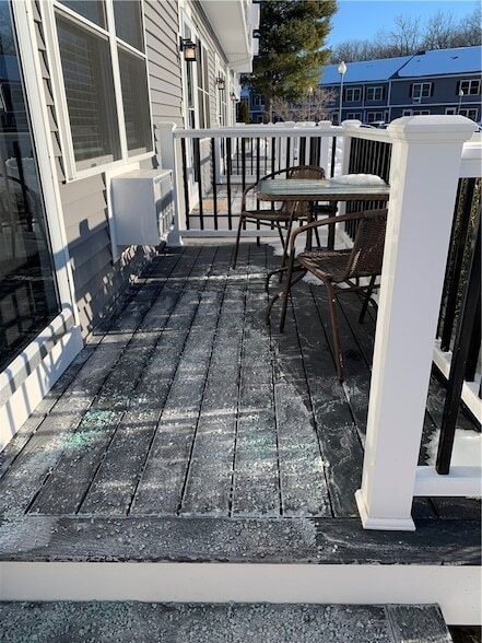 Building Photo - 200 Post Rd