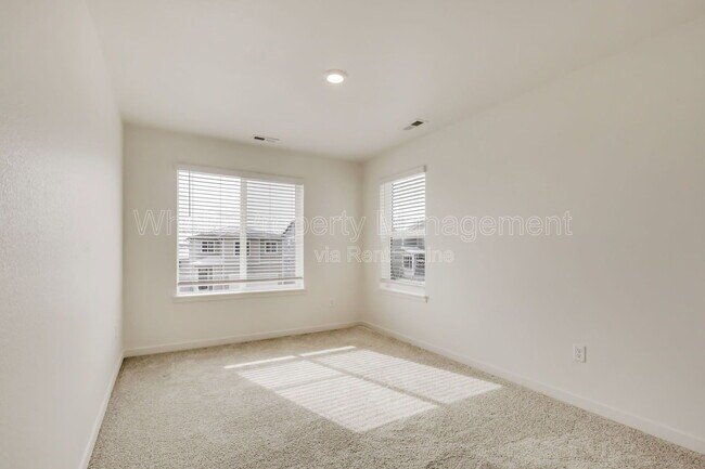 Building Photo - 18047 Dandy Brush Dr