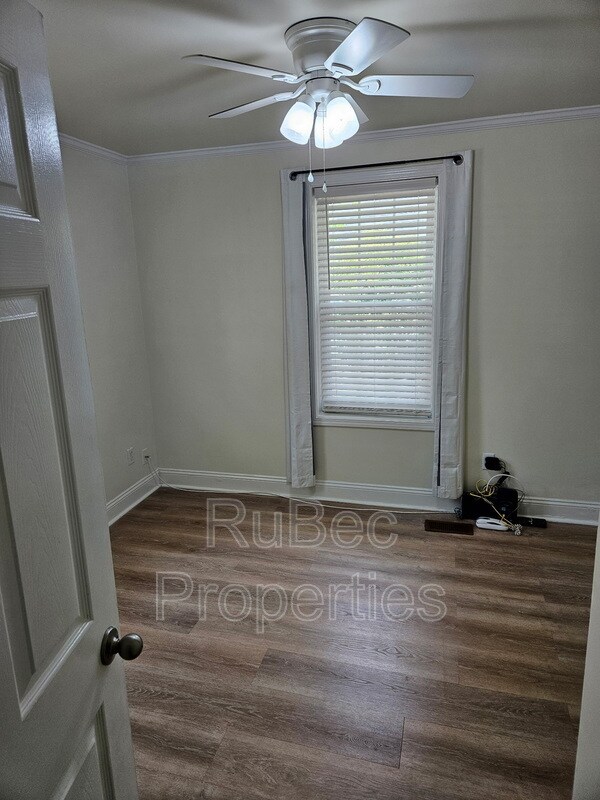 Building Photo - 1813 Brewton Dr