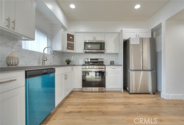 Building Photo - 11726 Hamlin St