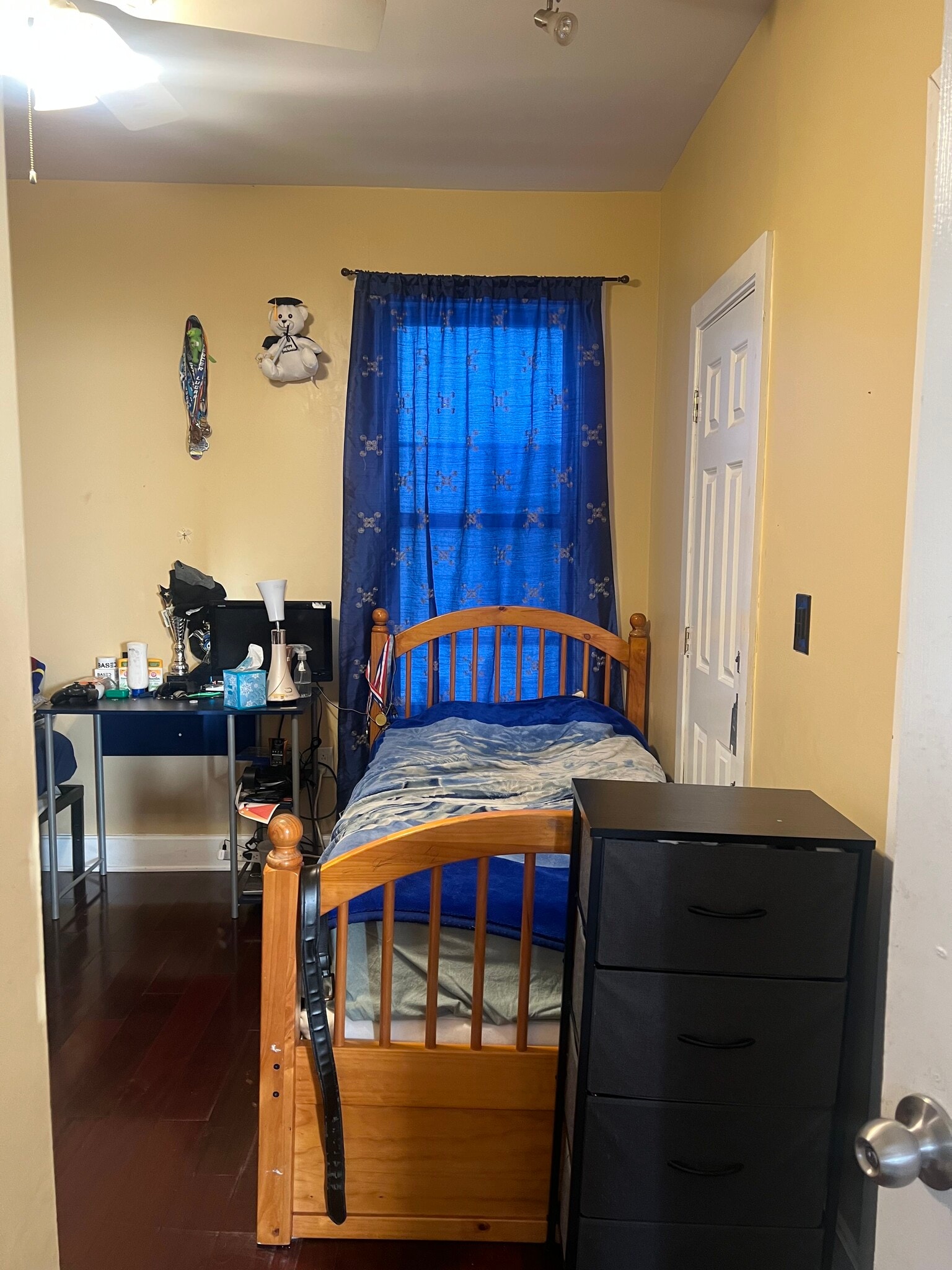 Building Photo - 193 Chatham St