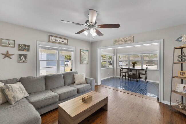 Building Photo - Charming 3-Bedroom Home in Daytona Beach