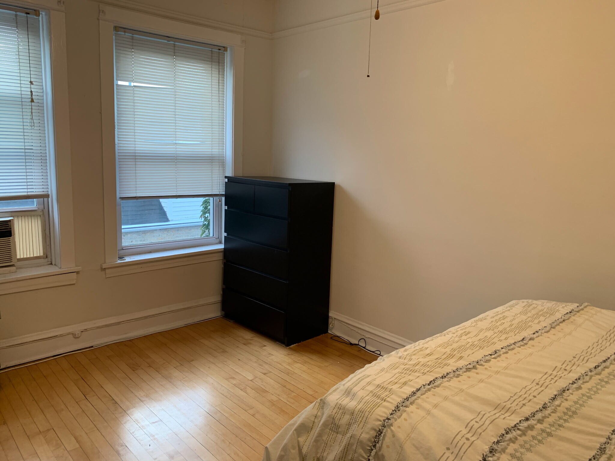 Building Photo - 3648 N Hoyne Ave
