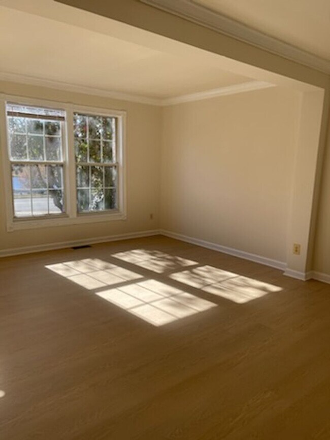 Building Photo - 4136 Hummel Way