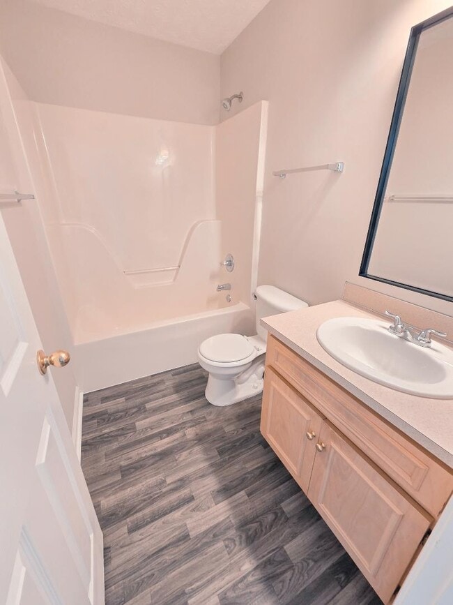 Building Photo - 5016 Stone Park Dr