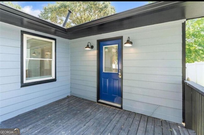 Building Photo - 2851 Forrest Hills Dr SW