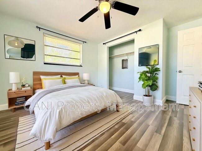 Building Photo - 1529 Culverhouse Dr