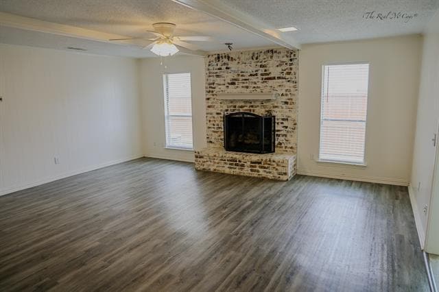 Building Photo - 2120 Teakwood Ln