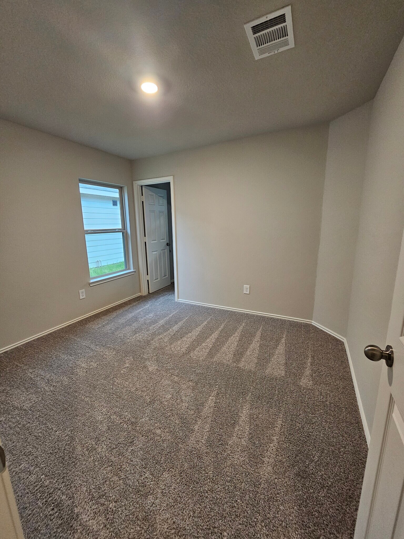 Building Photo - 26126 Halwell Manor Ln