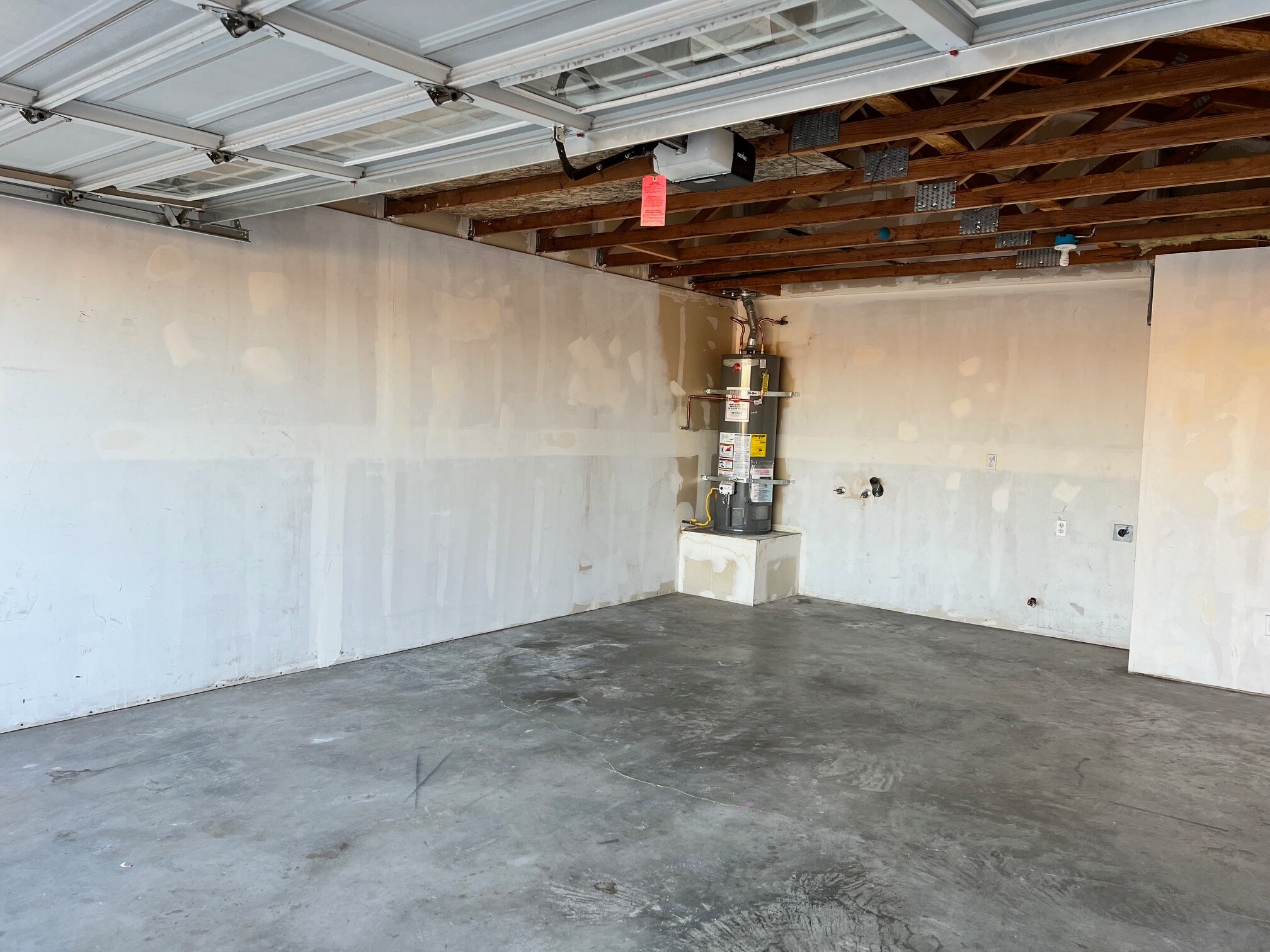 2 car Garage - 7184 Murray Ln