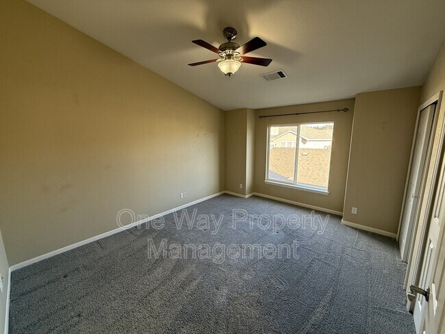 Building Photo - 5551 W 29th St