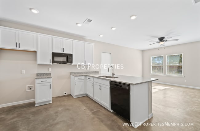 Building Photo - 3312 Tutwiler Ave