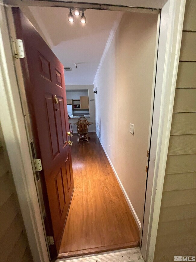 Building Photo - 200 Talus Way