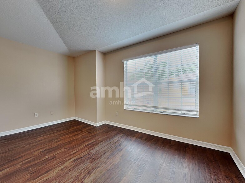 Building Photo - 10602 Drayton Ct