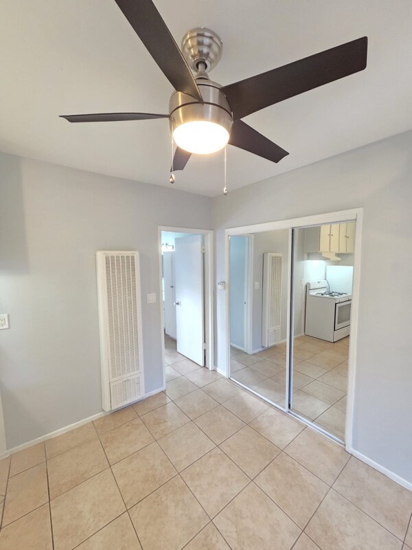 Building Photo - 4660 Kester Ave