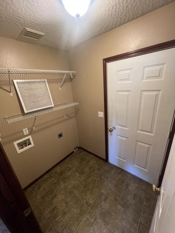 Building Photo - 497 N Brushwood Ct