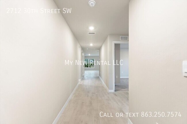 Building Photo - 2712 30th St SW