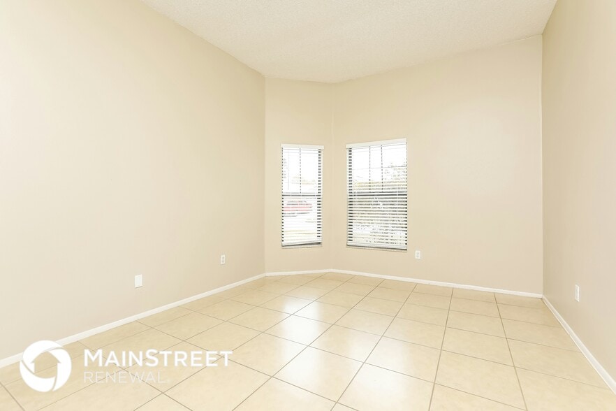 Building Photo - 3311 S St Lucie Dr