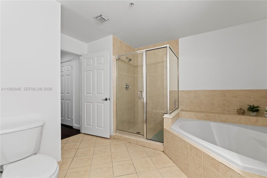 Building Photo - 8395 SW 73rd Ave