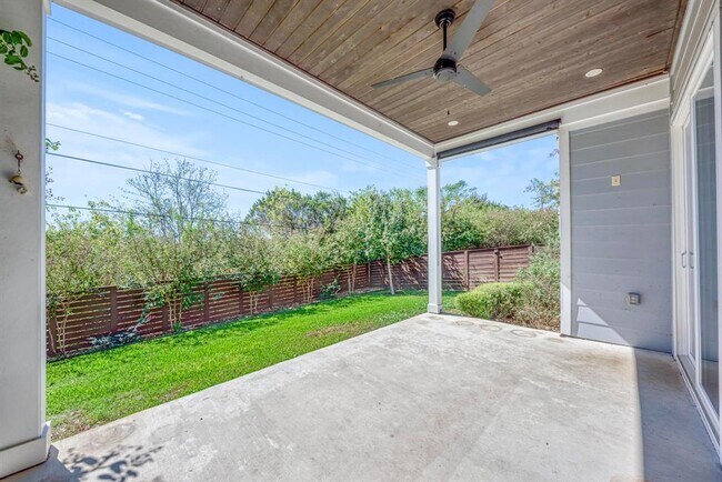 Building Photo - 6401 Keegans Dr