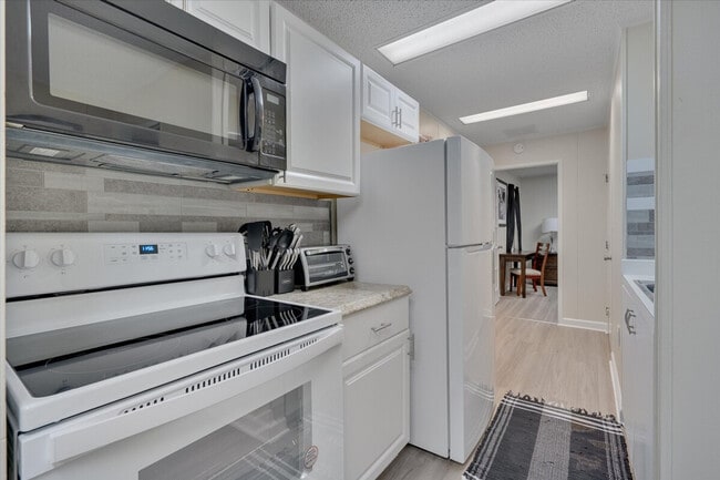 Building Photo - 4217 Neal Rd