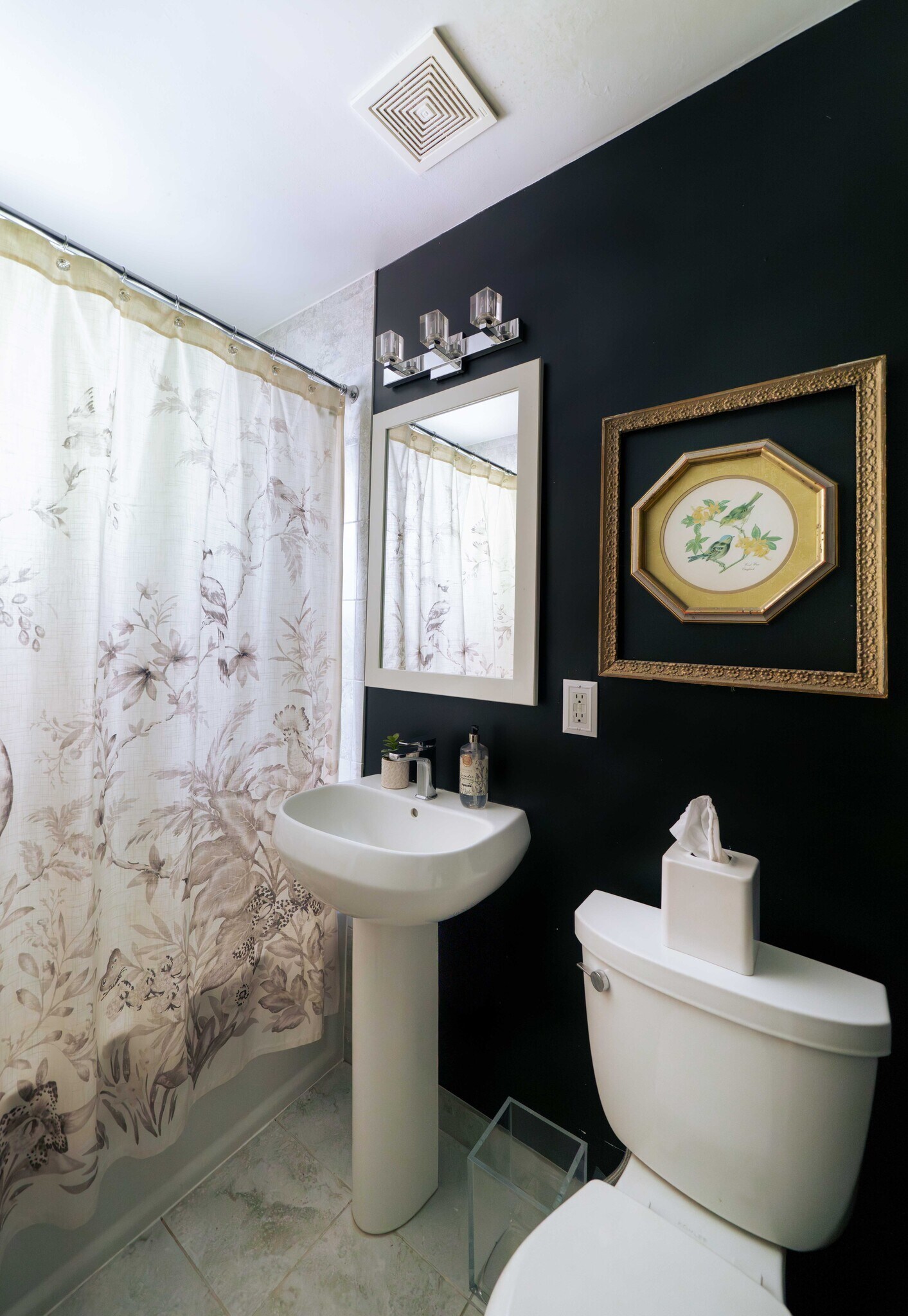 Bathroom with shower tub - 1301 Gahant Rd