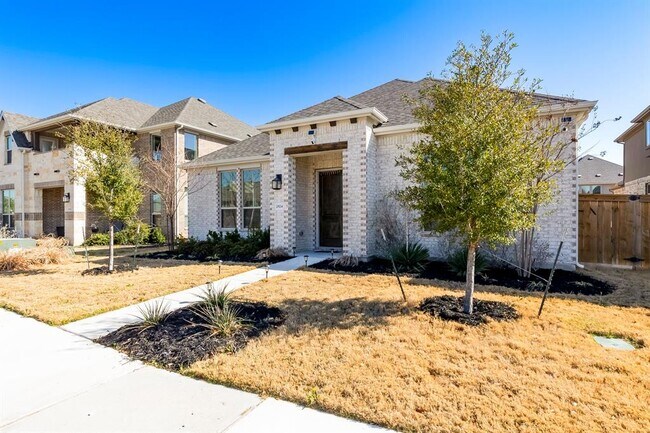 Building Photo - 2824 Stone Branch Dr