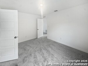 Building Photo - 851 Bluegrass