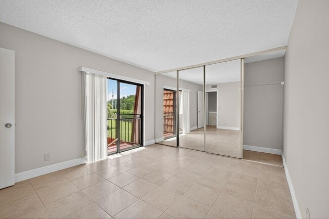 Building Photo - 3312 Spanish Wells Dr