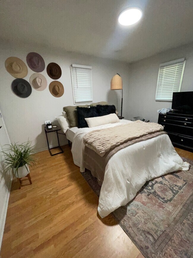 Building Photo - 109 Cleveland Rd