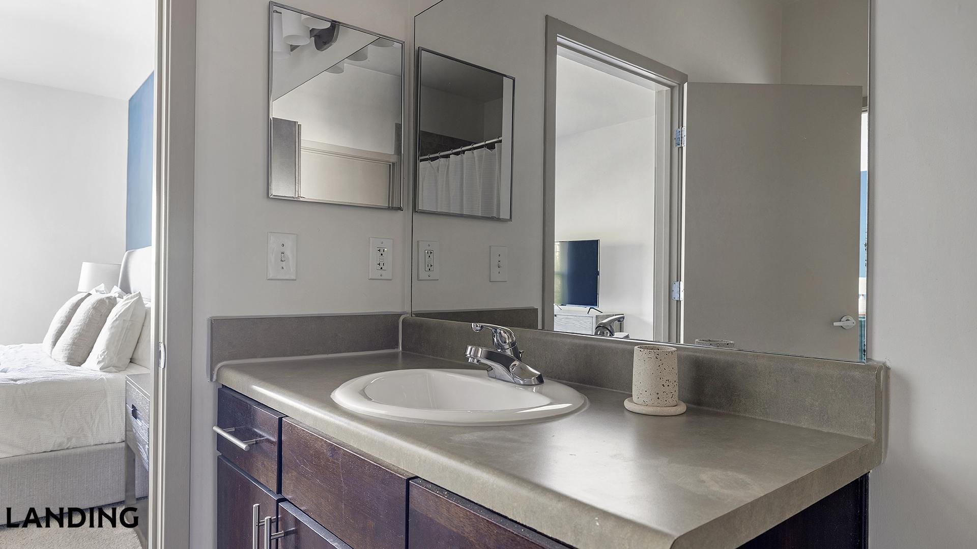 Building Photo - 349 Decatur St. SE