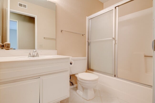 Building Photo - 20 Comanche Cir