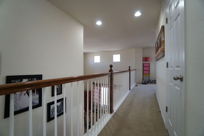 Building Photo - 9690 Beryl Dr