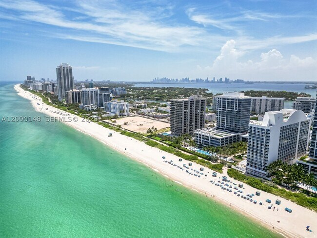 Building Photo - 6801 Collins Ave