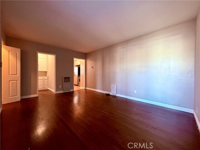 Building Photo - 208 Granada Ave