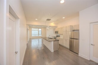 Building Photo - 1020 Elmwood Ave