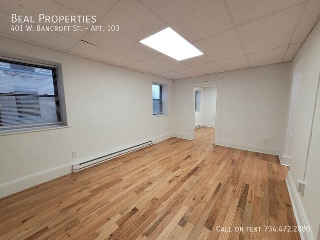 Building Photo - 401 W Bancroft St