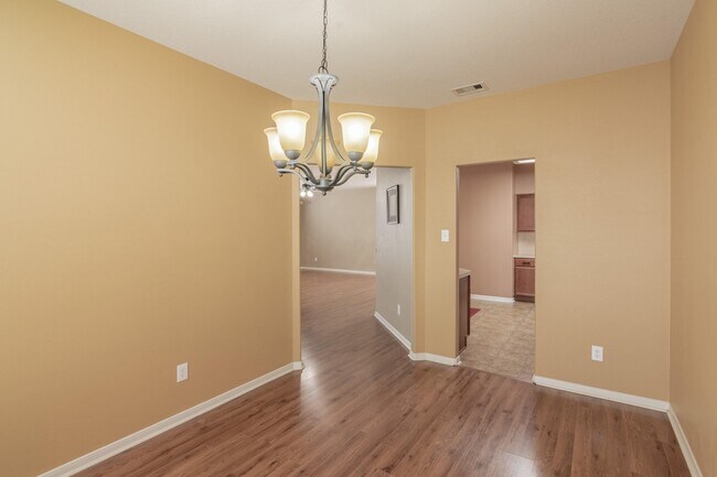 Building Photo - 22626 Goss Spring Ct