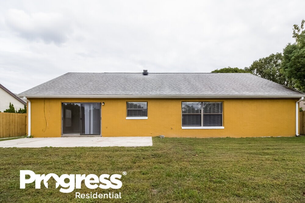 Building Photo - 5022 Dahoon View Dr