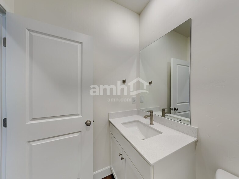 Building Photo - 5078 W White Ash Ct