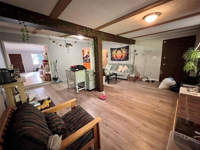 Building Photo - 630 NW 36th St