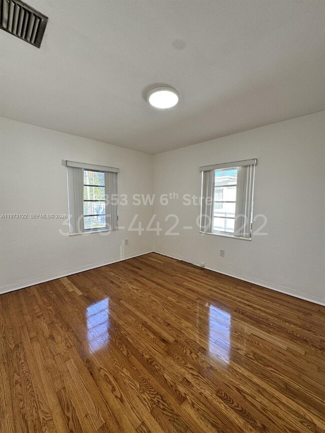 Building Photo - 5353 SW 6th St