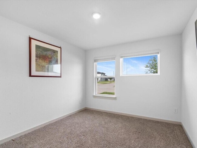 Building Photo - 1702 Maclane Ct
