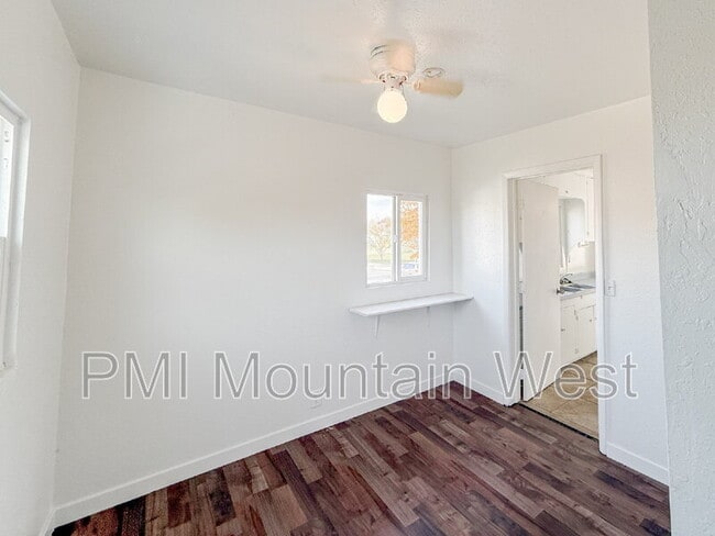 Building Photo - 9068 Main St